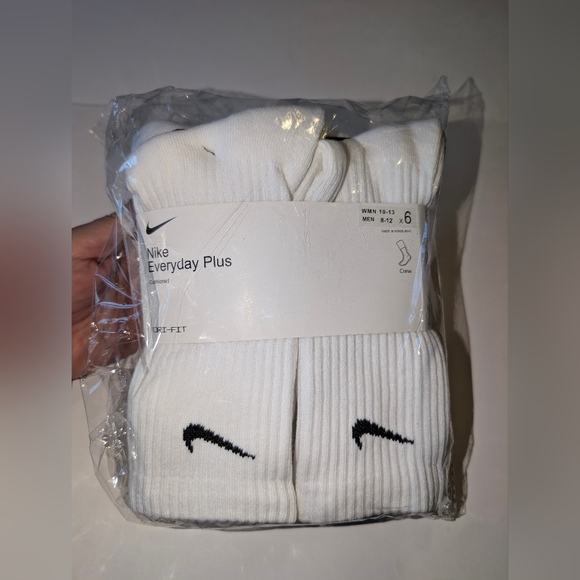 Nike Other - Nike Everyday Plus White Crew Socks Large